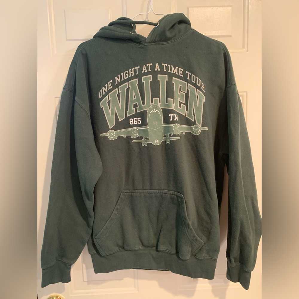 Morgan Wallen One Night At A Time Green Fleece Hoodie Pullover Size M